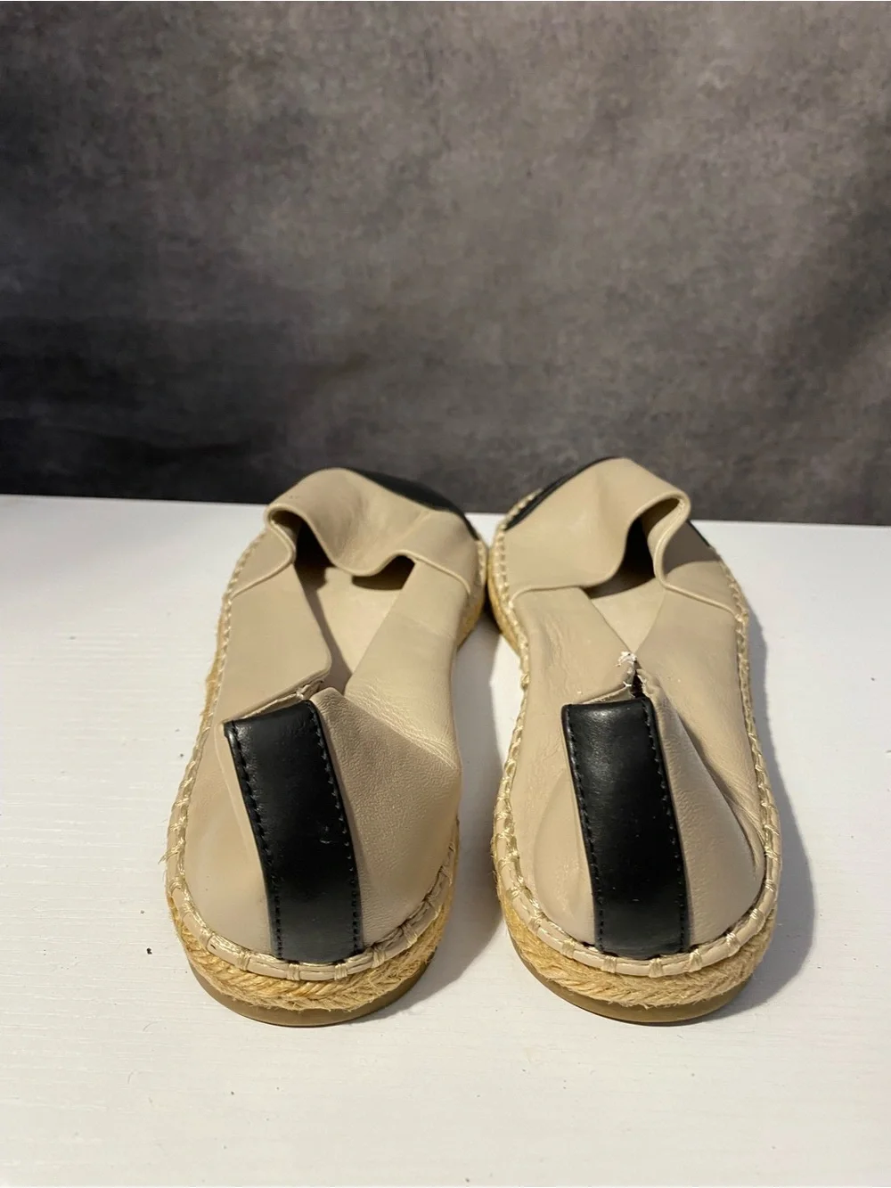 ALDO Women's Cap Toe Espadrille Flats Leather Slip On Beige Black Sz 8